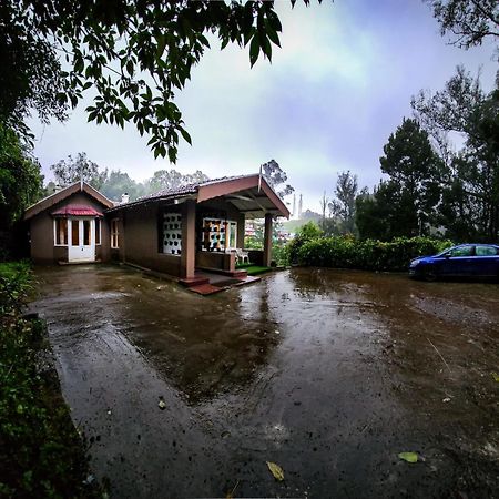 Woodhouse Hotel Ooty Exterior photo
